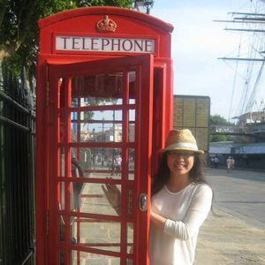 Meet your Posher, Elaine